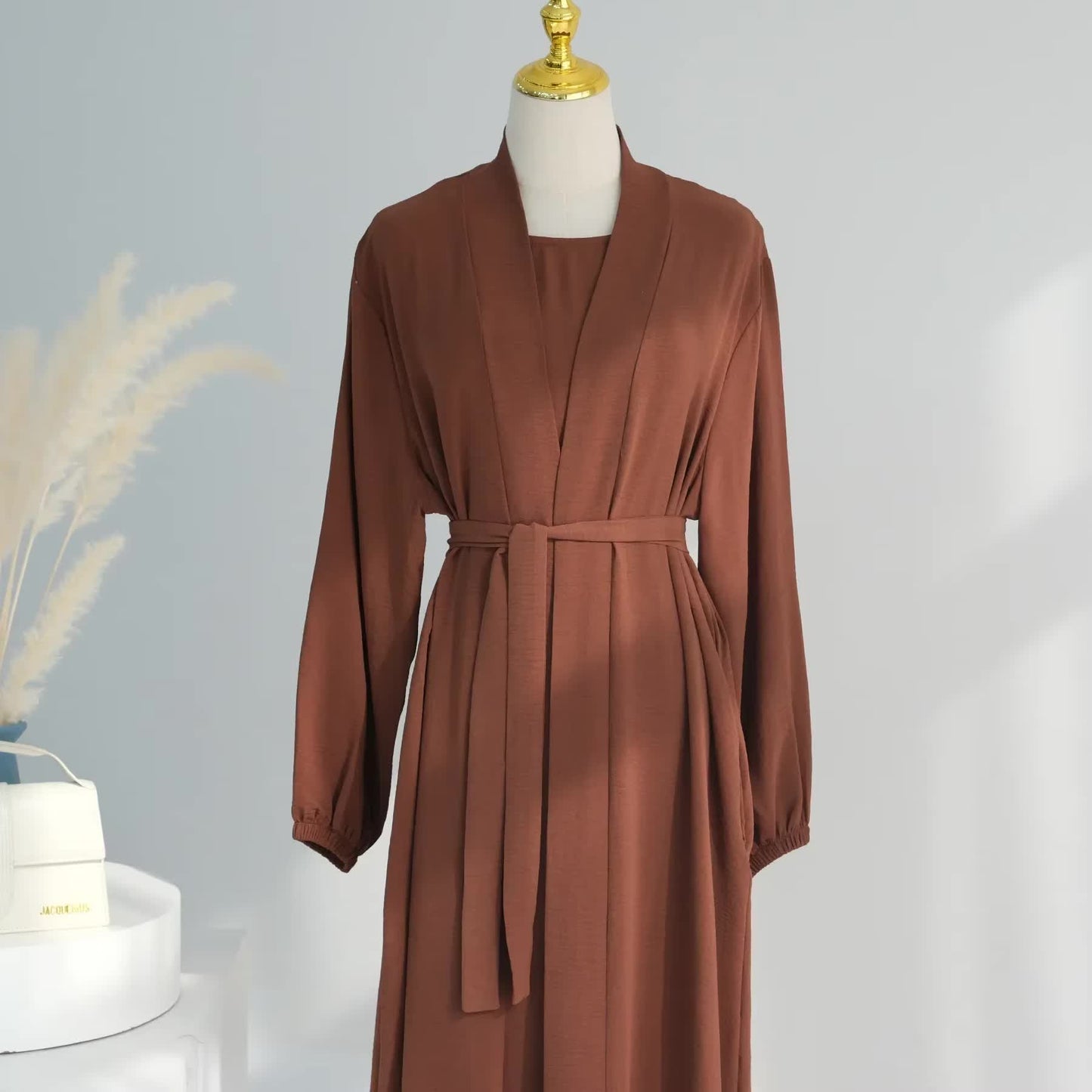 ✨ Abaya Kimono 2 Pièces + Hijab – Élégance et Polyvalence au Quotidien ✨