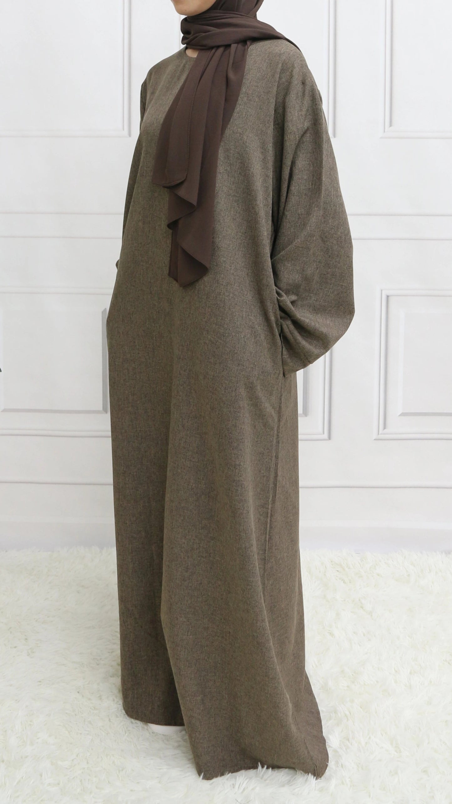 Robe Abaya Sombre avec ceinture