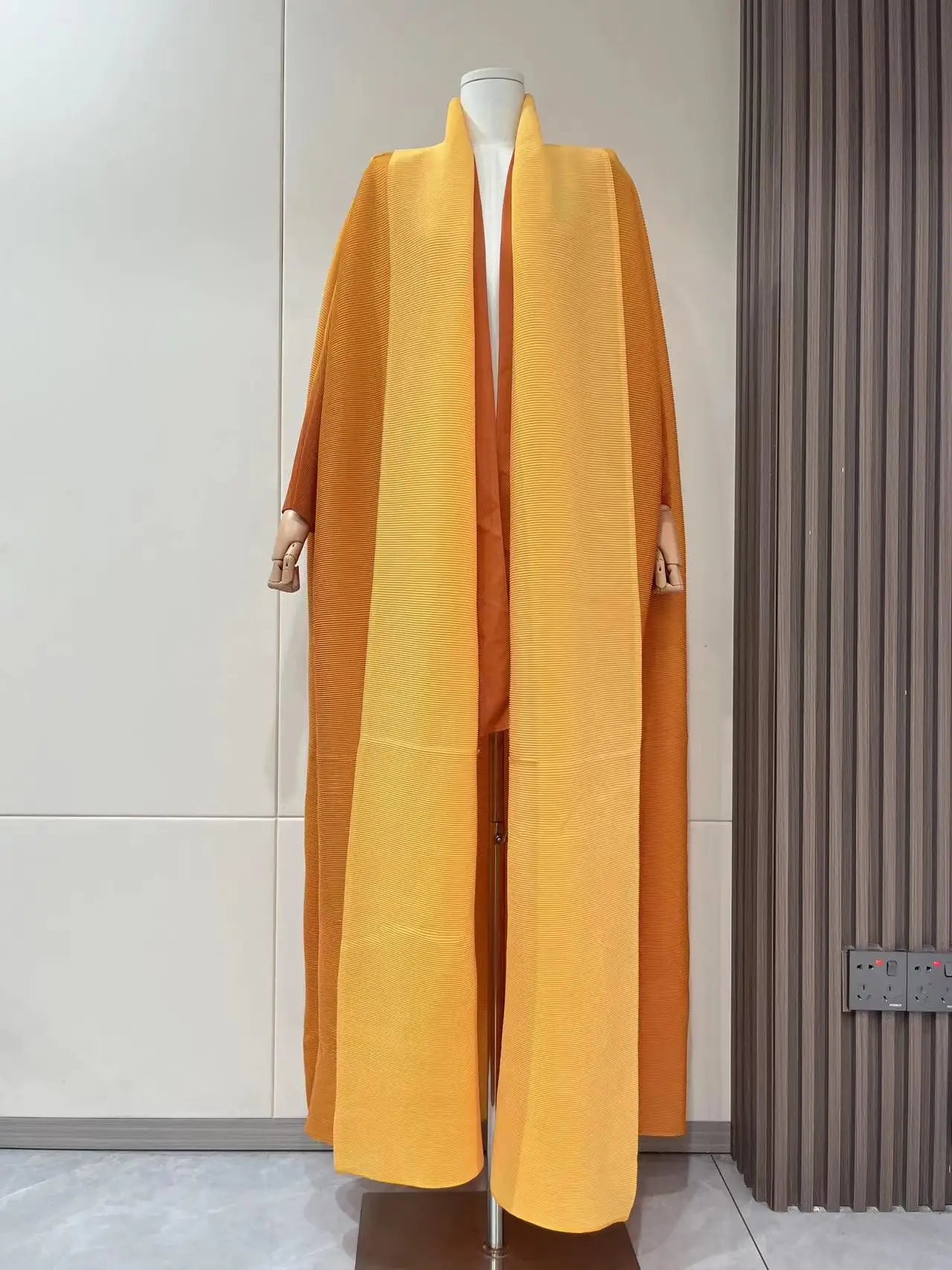 Abaya Kimono Dégradé – Élégance et Modernité au Féminin